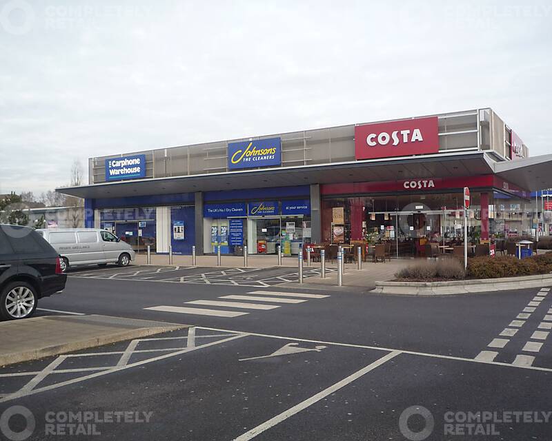 Unit 17, Nugent Shopping Park - Picture 1