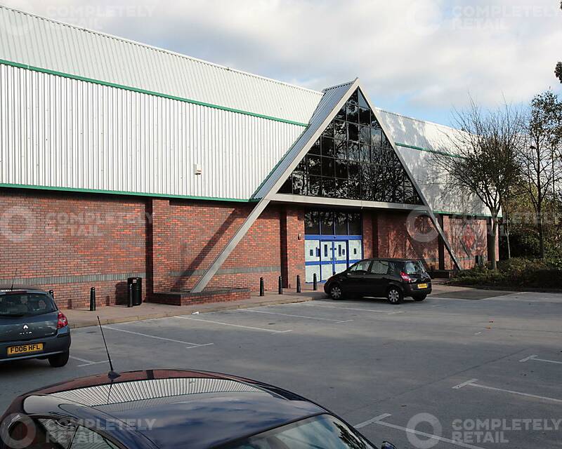 Unit 1, Solihull Retail Park - Picture 1