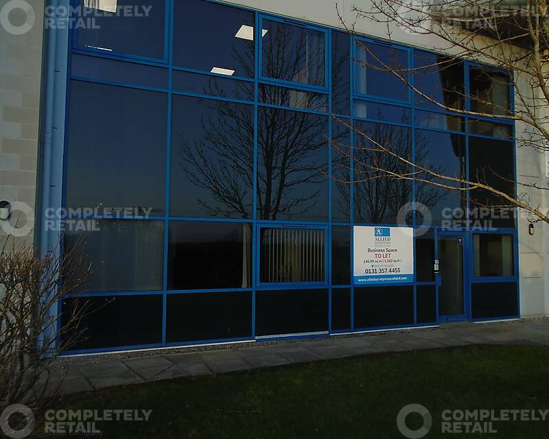 15 Pitreavie Court, Dunfermline - Picture 2024-03-19-12-26-14