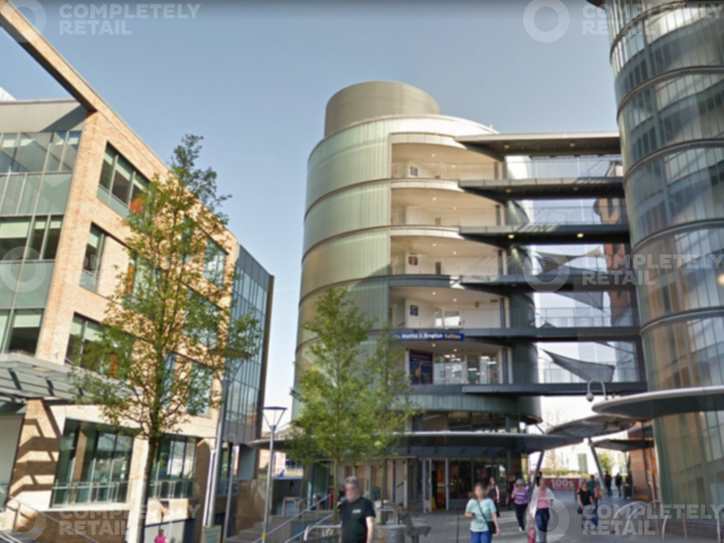 Northern Rotunda, Providence Place, Maidenhead, Maidenhead - Picture 2022-12-06-17-00-05