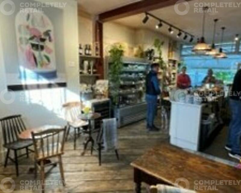 32 Bellevue Road, Wandsworth Common, London SW17 7EF, Wandsworth - Picture 2023-06-14-10-36-14