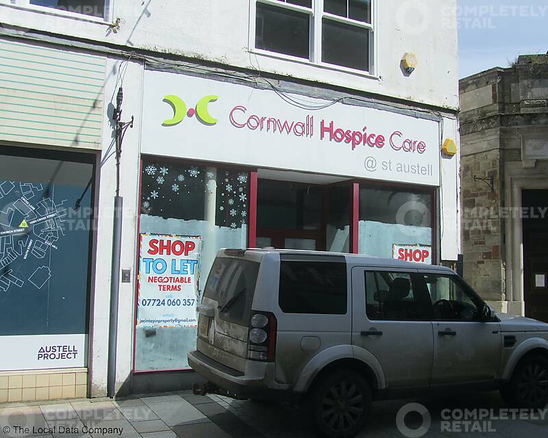 16 Fore Street, St Austell - Picture 2024-06-03-14-04-24