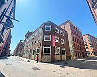 8 Stoney Street