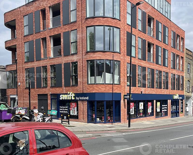 Shop to rent Unit 8, 800 Holloway Road, Archway, N19 3JH