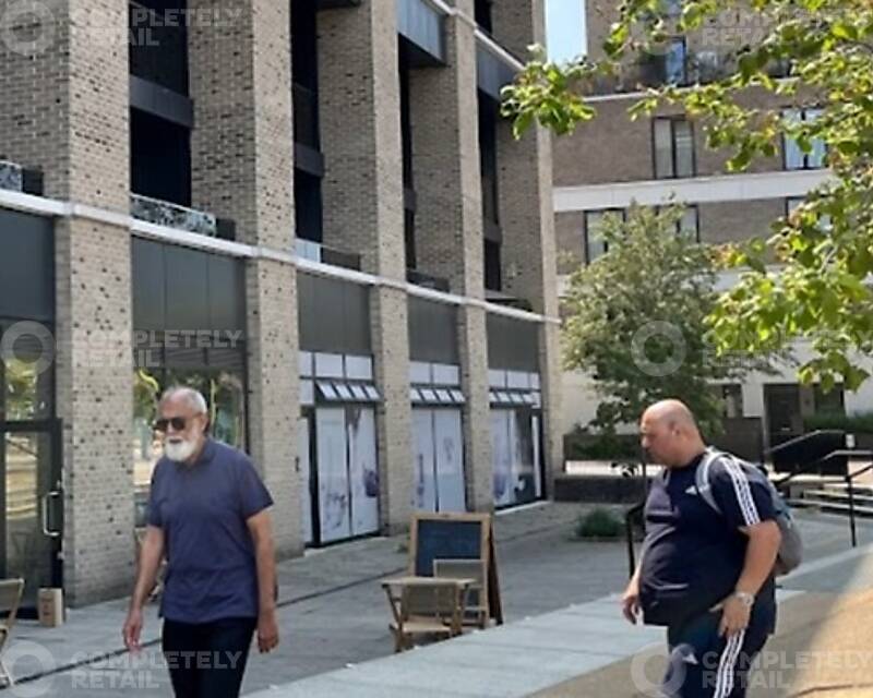 Shop to rent 4 Abercrombie Road, Stratford, 4 Abercrombie Road