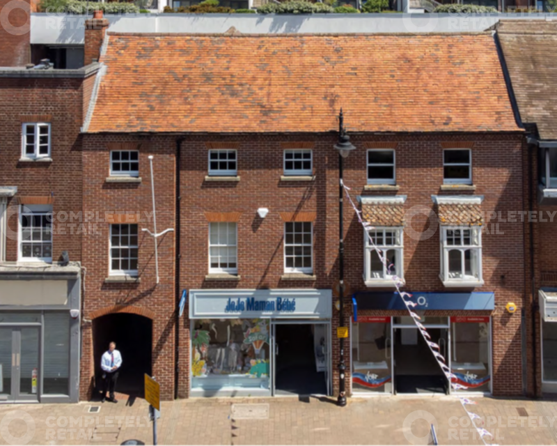 NEW LEASE OPPORTUNITY POTENTIAL TO COMBINE TO CREATE A UNIT OF 2,896 SQ FT, Newbury - Picture 2023-08-22-10-20-43