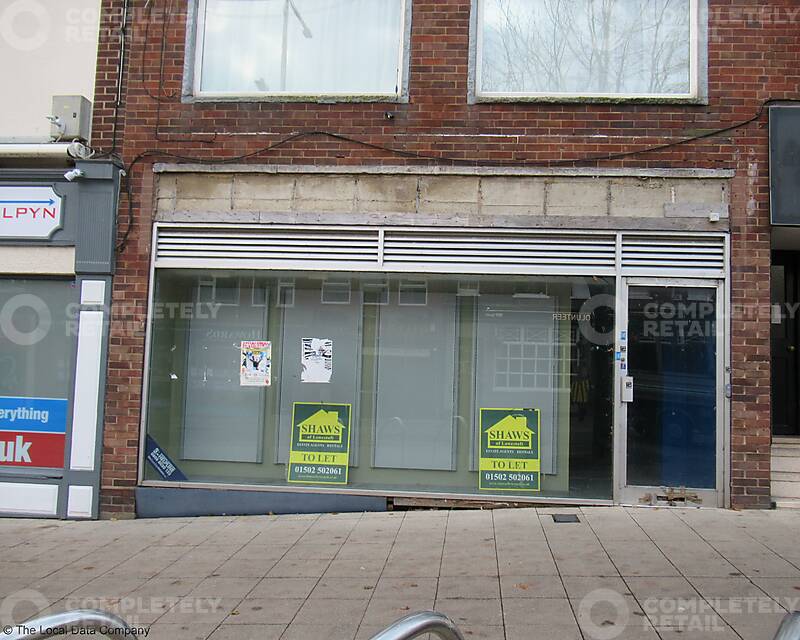 153 London Road North, Lowestoft - Picture 2023-12-06-12-08-53
