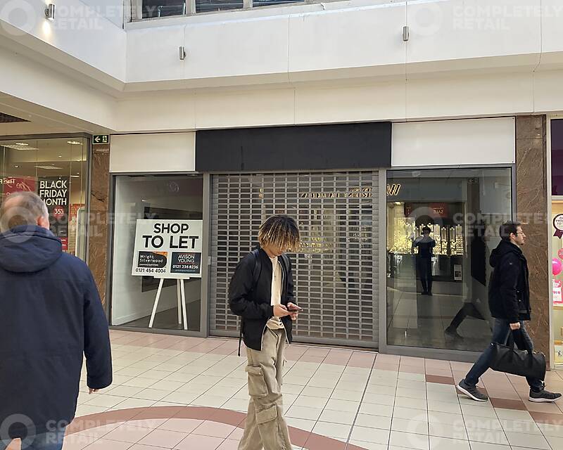 Unit 10, 7 Bradford Mall, Walsall - Picture 2023-12-07-15-52-46