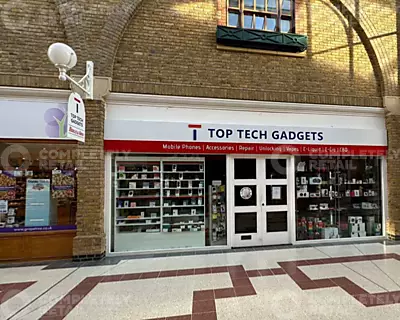 18 Market Place Shopping Centre