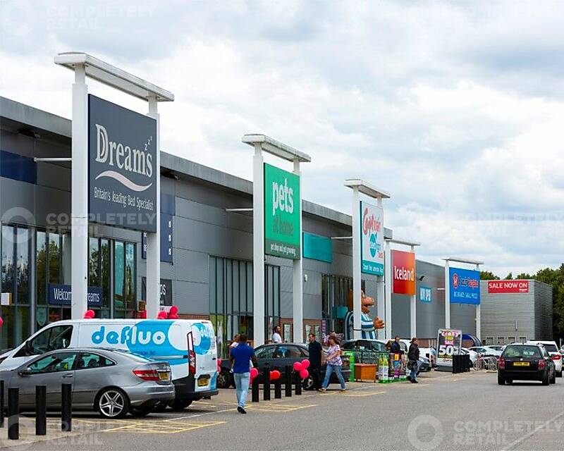 Drive Thru, Gillingham Retail Park, Gillingham - Picture 2024-05-22-15-26-09