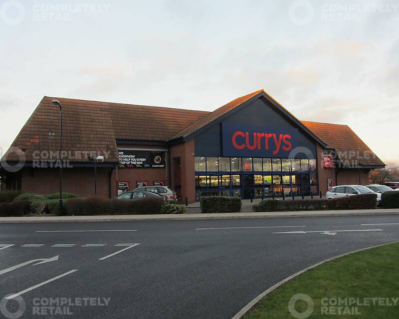 Unit 3, Madford Retail Park - Picture 2