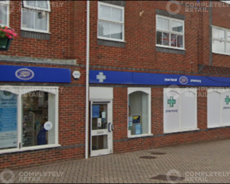 130-132 High Street, Lee-on-the-Solent - Picture 2024-06-14-12-08-27