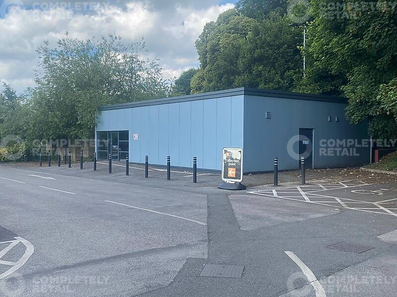 Unit Adjacent to Sainsbury