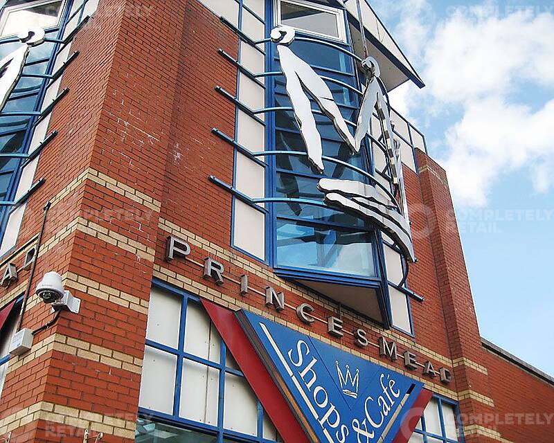 Unit 11, Princes Mead Shopping Centre, Farnborough - Picture 2026-03-31-14-36-15