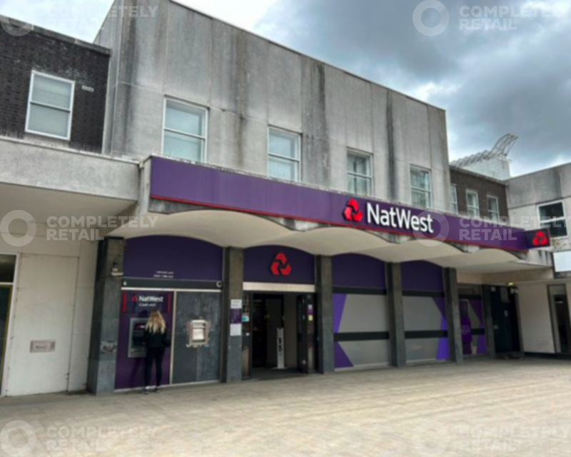 5 High Street, Bracknell - Picture 2024-10-04-09-11-12