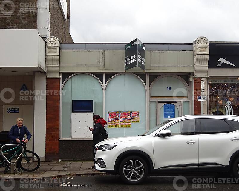 18 Broad Street, Teddington - Picture 2024-11-05-12-03-28