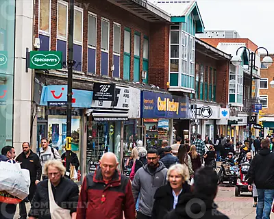 2/22 The Martlets, 8/24 Haslett Avenue & 31/35 Broadway Crawley, RH10 1ES