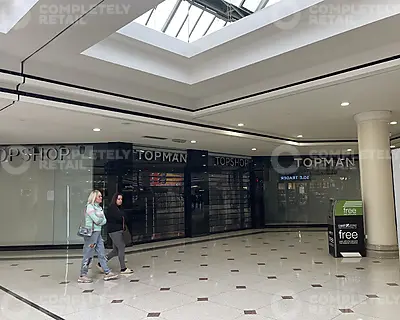 Unit 211 The Potteries Shopping Centre, The Potteries Centre Hanley, ST1 1PS