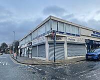 1-2 Arndale Shopping Centre