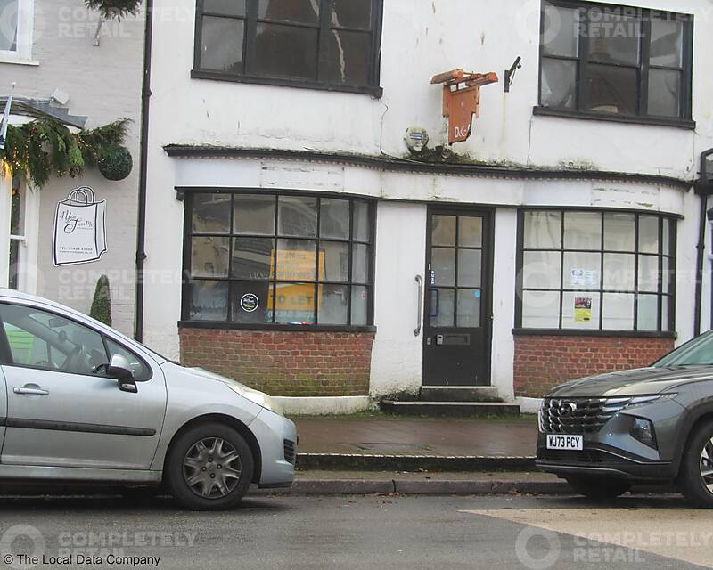 58 High Street, Honiton - Picture 2025-01-07-10-56-48