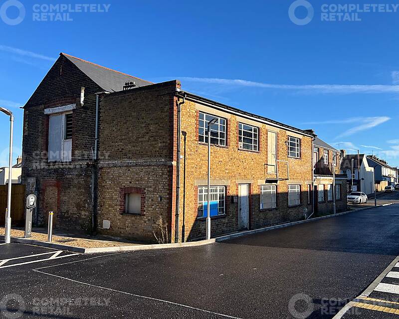 Unit A, 40-42 Napier Road, Gillingham - Picture 2026-01-15-14-10-02