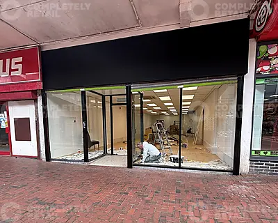 Unit 16 The Birtles, Wythenshawe Town Centre