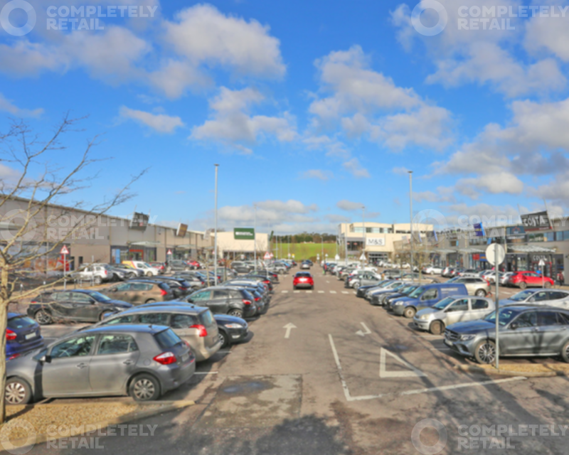 Unit 15, Deerpark Shopping Park, Killarney - Picture 2025-07-15-15-48-39