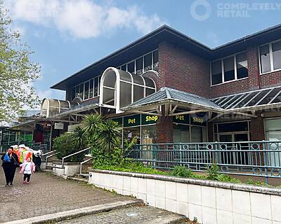 Unit 4 The Mall, Swanley - Picture 2025-05-01-17-44-51