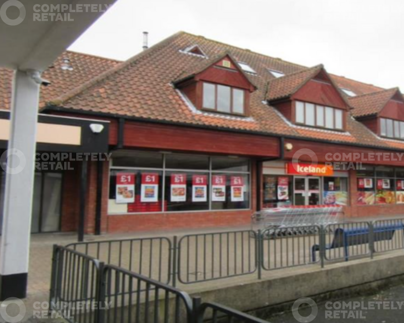 Unit 15, Newlands Shopping Centre, Witham - Picture 2025-05-21-13-06-38