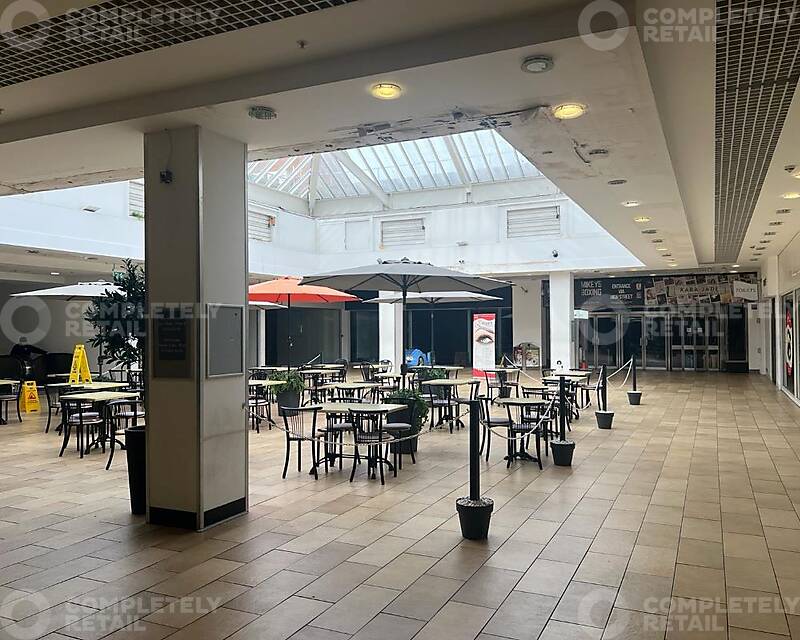 18, Rowland Hill Shopping Centre, Kidderminster - Picture 2025-08-21-10-58-50