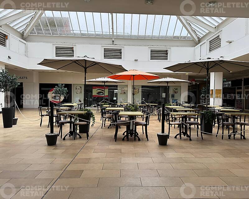 18, Rowland Hill Shopping Centre, Kidderminster - Picture 2025-10-20-13-05-21