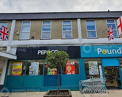 Unit 17, Three Horseshoes Walk Warminster, BA12 9BT