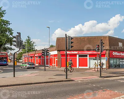 Unit 1, 121-123 Chesterton Road