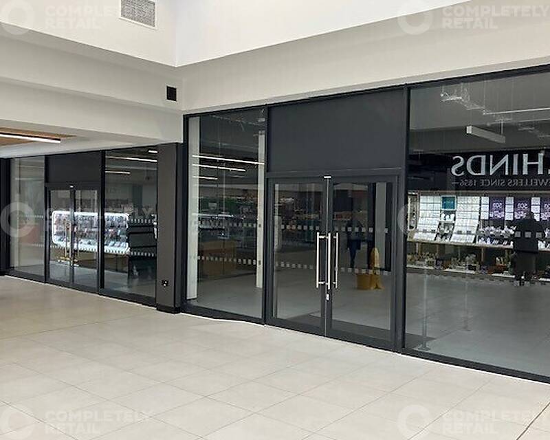 Unit 18, 14-16 Bradford Mall, Walsall - Picture 2025-11-24-10-11-48