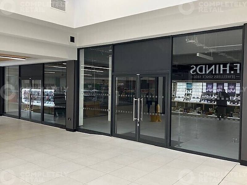 Unit 18, 14-16 Bradford Mall, Walsall - Picture 2025-11-24-10-11-48