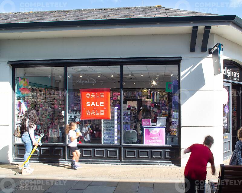 Unit 4, Chippenham - Picture 2025-12-05-22-00-21