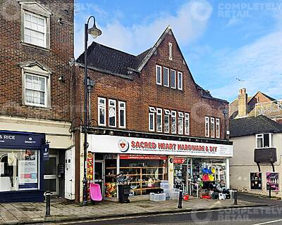 8-10 London Road, East Grinstead - Picture 2026-02-09-15-49-51