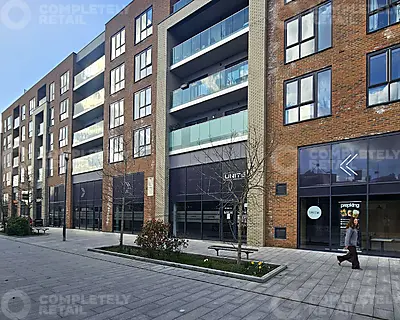Unit D, Queens Walk East Grinstead, RH19 4DW