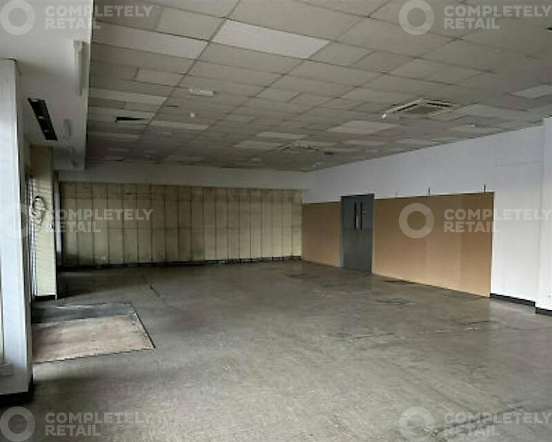 Unit 5-6 North Worle Shopping Centre Worle 2.jpg