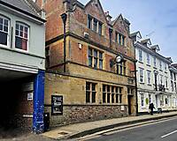 16 High Street