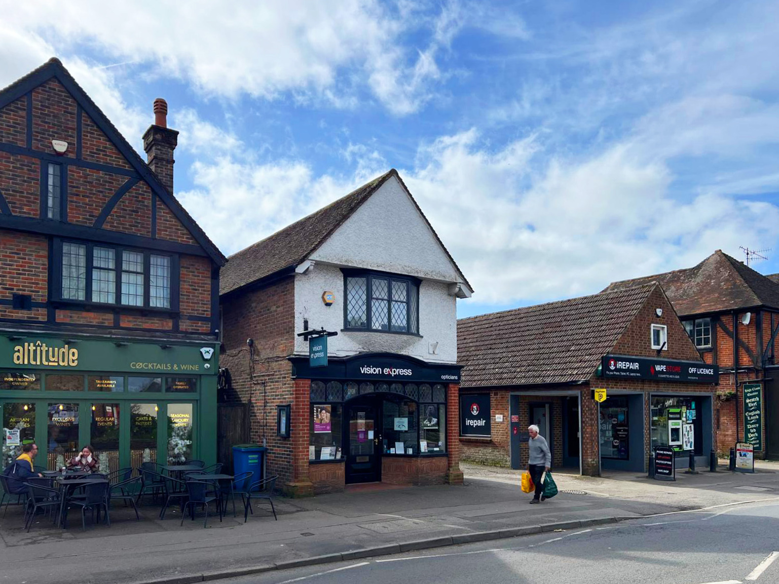 Durnford House, 58 High Street, Cranleigh - Picture 2026-07-30-15-40-53