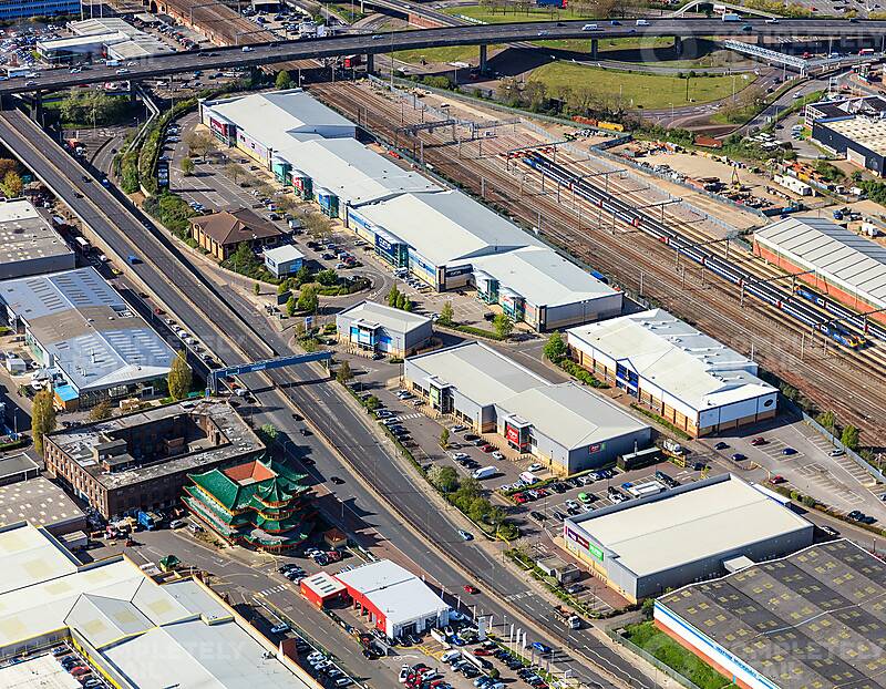 Unit A, Staples Corner Shopping Park, Brent Cross - Picture 2024-03-20-17-28-13