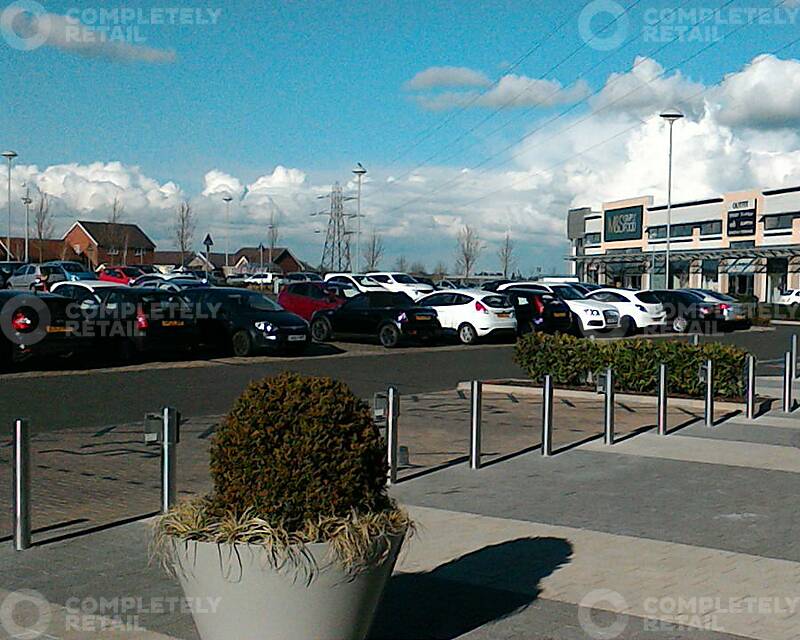 Unit 11, Warwickshire Shopping Park, Coventry - Picture 2017-02-03-15-49-43