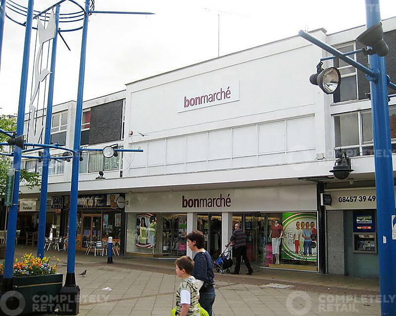 A5, Riverside Shopping Centre - Picture 2