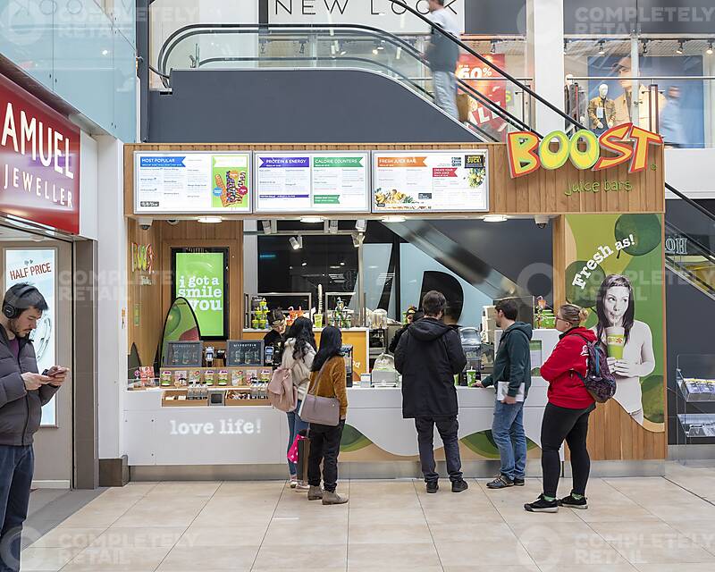 Kiosk, Lion Yard Shopping Centre, Cambridge - Picture