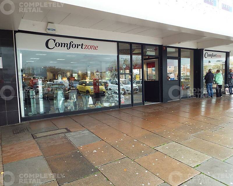 27 North Walk, Cwmbran Shopping - Picture 2