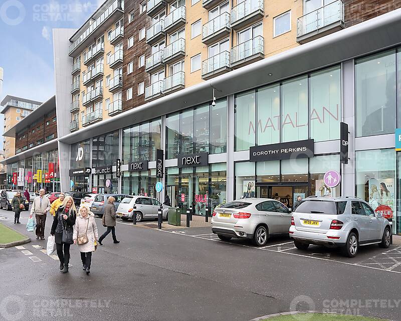 Unit 5, Wilton Parade, The Centre, Feltham - Picture 2025-10-08-12-24-36