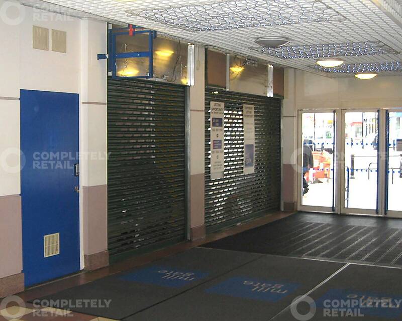 49 The Haymarket, Mill Gate Shopping Centre - Picture 1