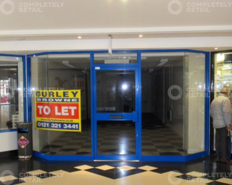 Unit 13, Park Place Shopping Centre - Picture 1