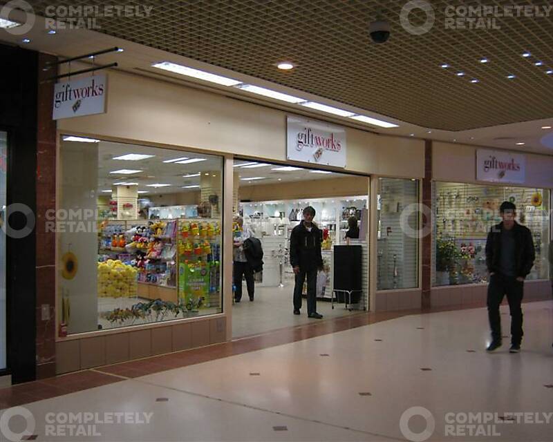 SU4, The Sovereign Centre - Picture 2